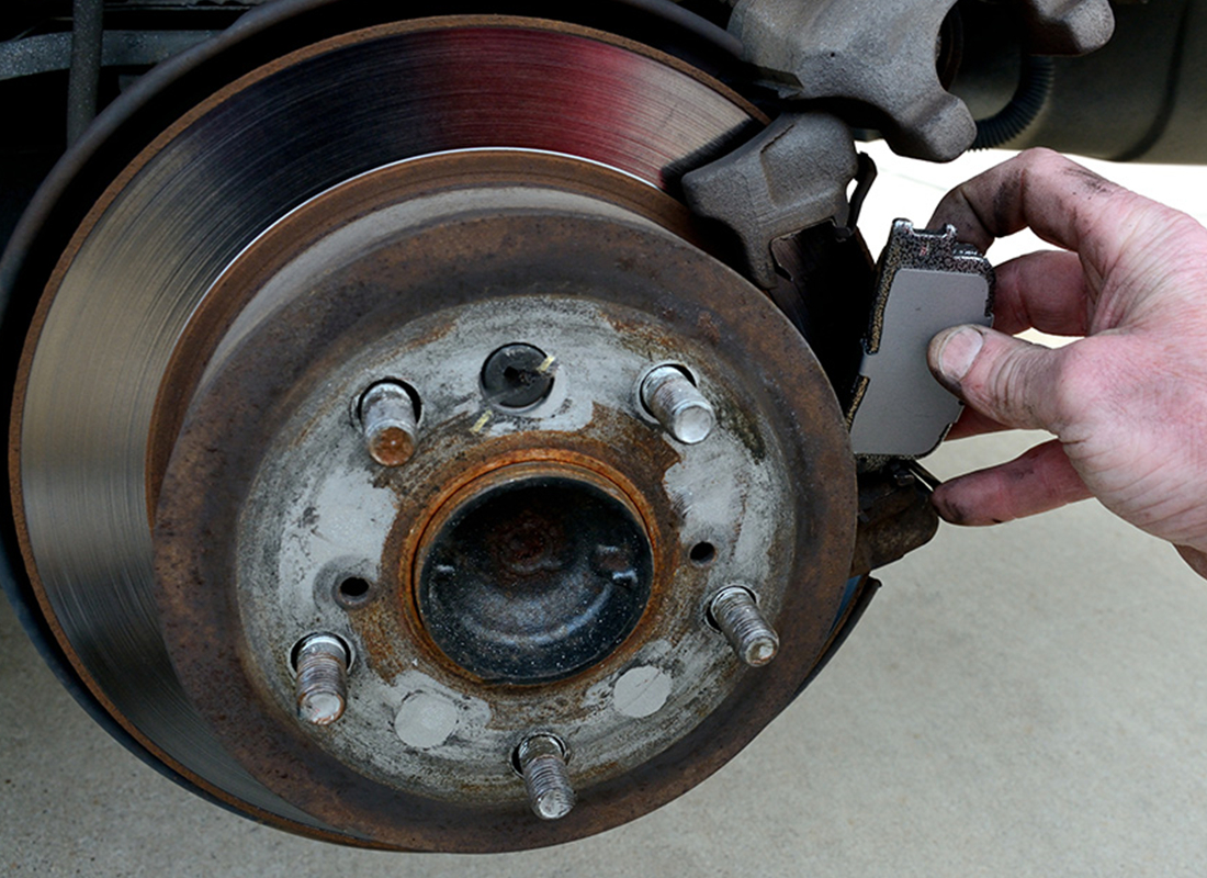 Safe And Easy Way: How To Replace Brake Pads And Rotors